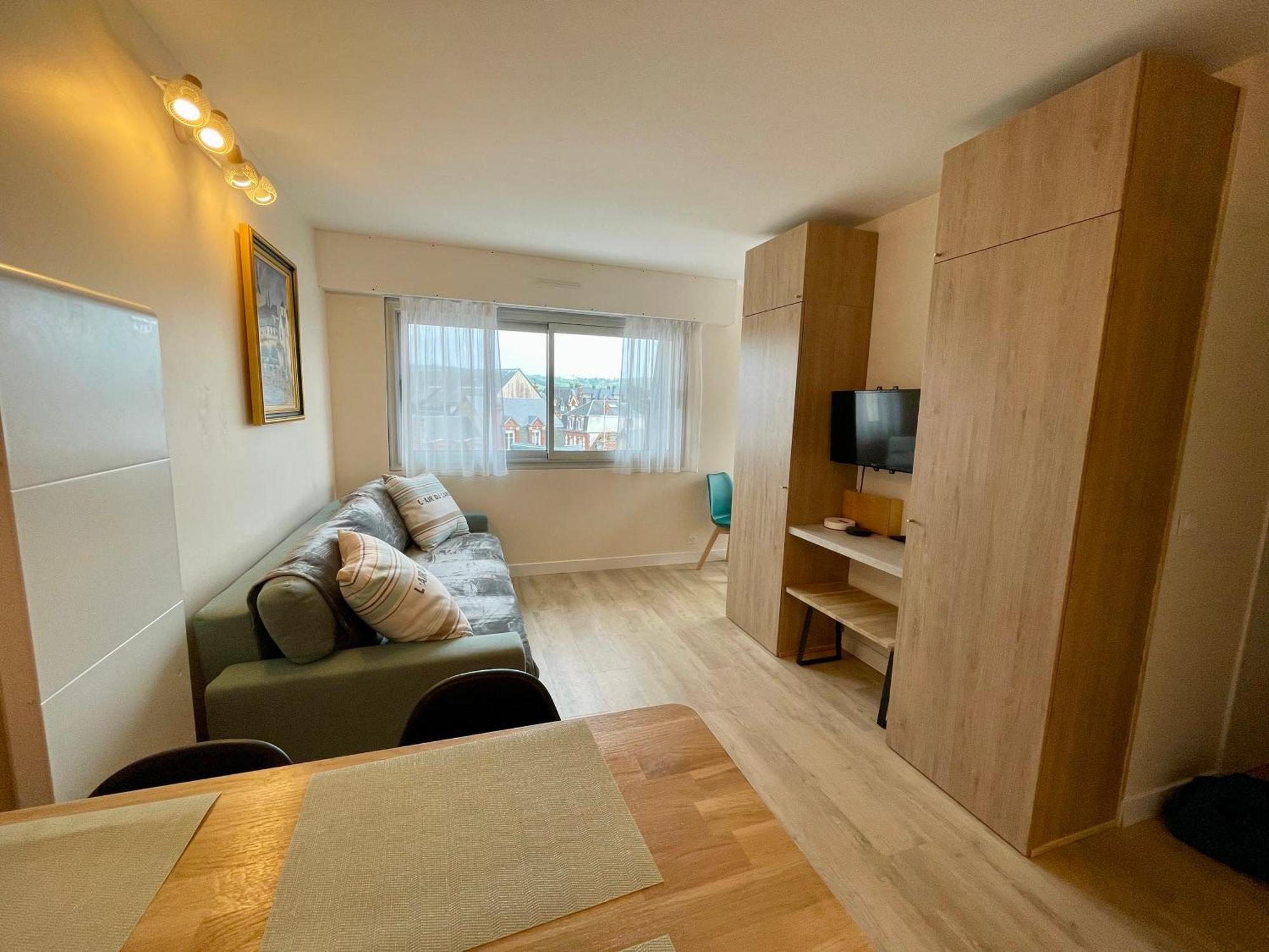 Appartement Bord De Mer Houlgate Exterior photo
